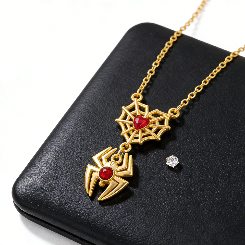Men'S Accessories And Jewelry - Spiderman Retro Web Heart Necklace -