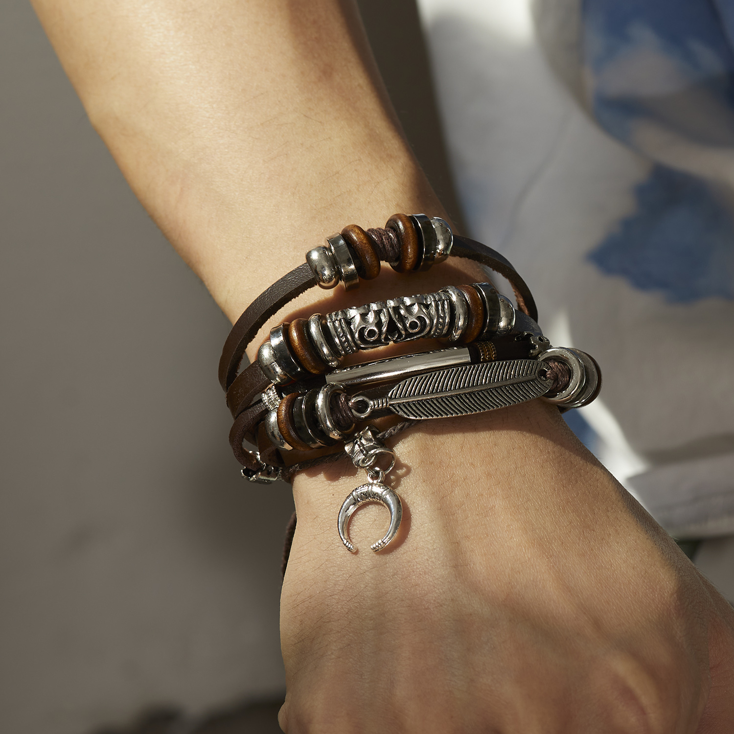 Hot Sale Men Feather Leather B - огляд і ціна Men'S Accessories Jewelry Sale