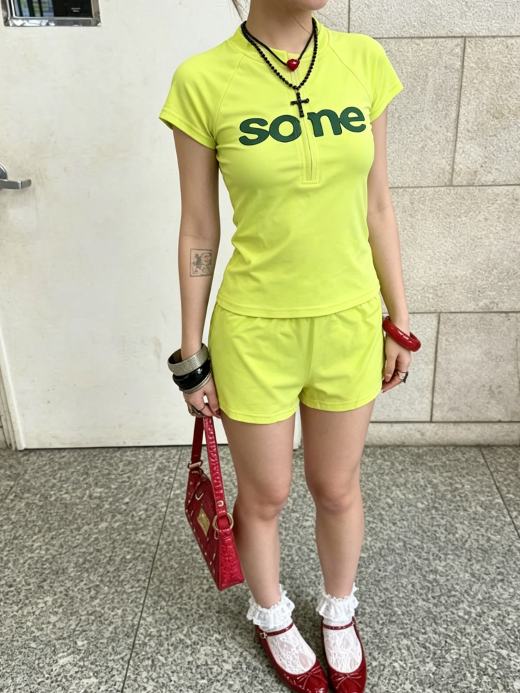 Coquette Neon Green Half Zip S - огляд і ціна Men Accessories To Wear