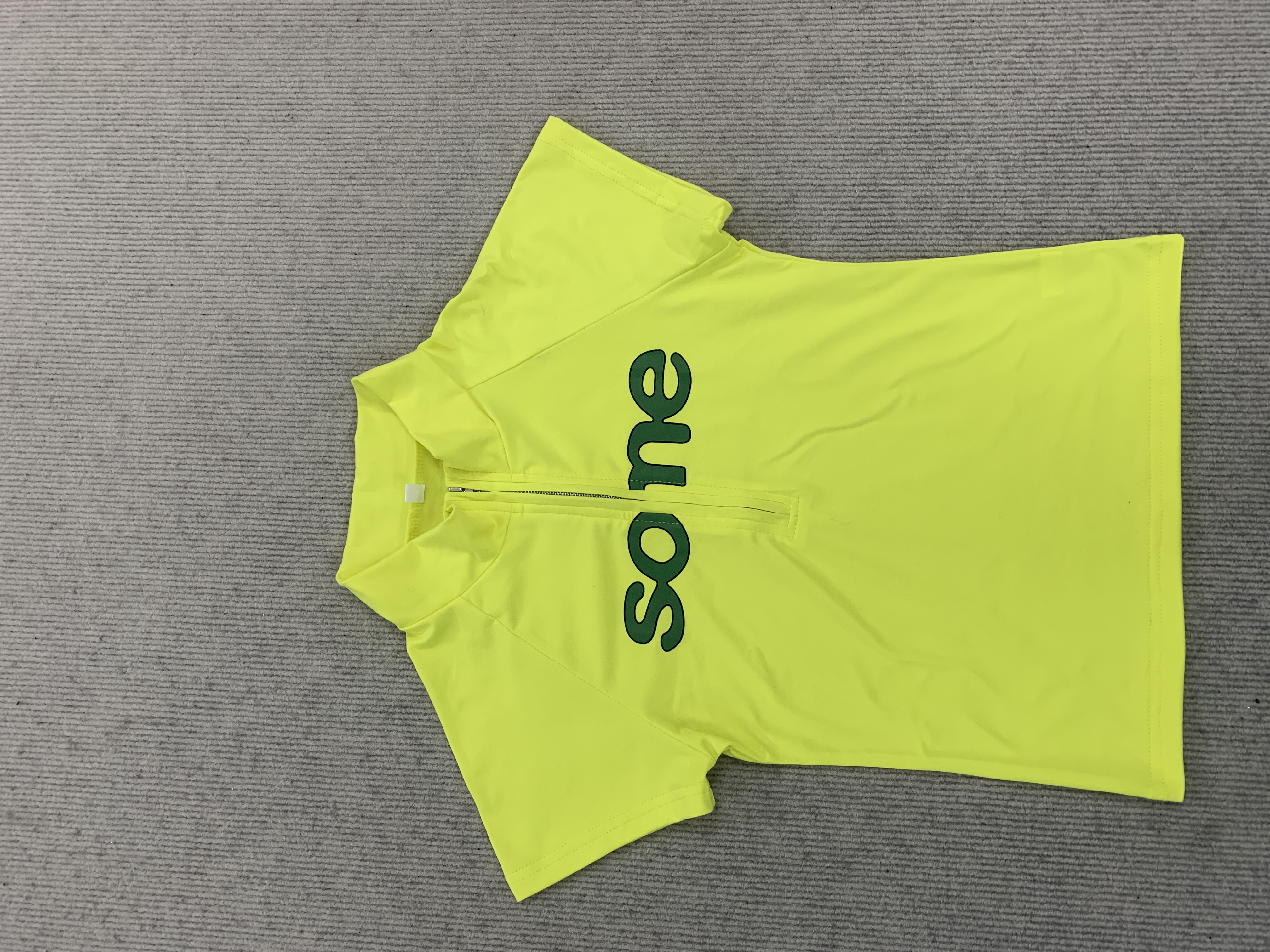 Coquette Neon Green Half Zip S - огляд і ціна Men Accessories To Wear