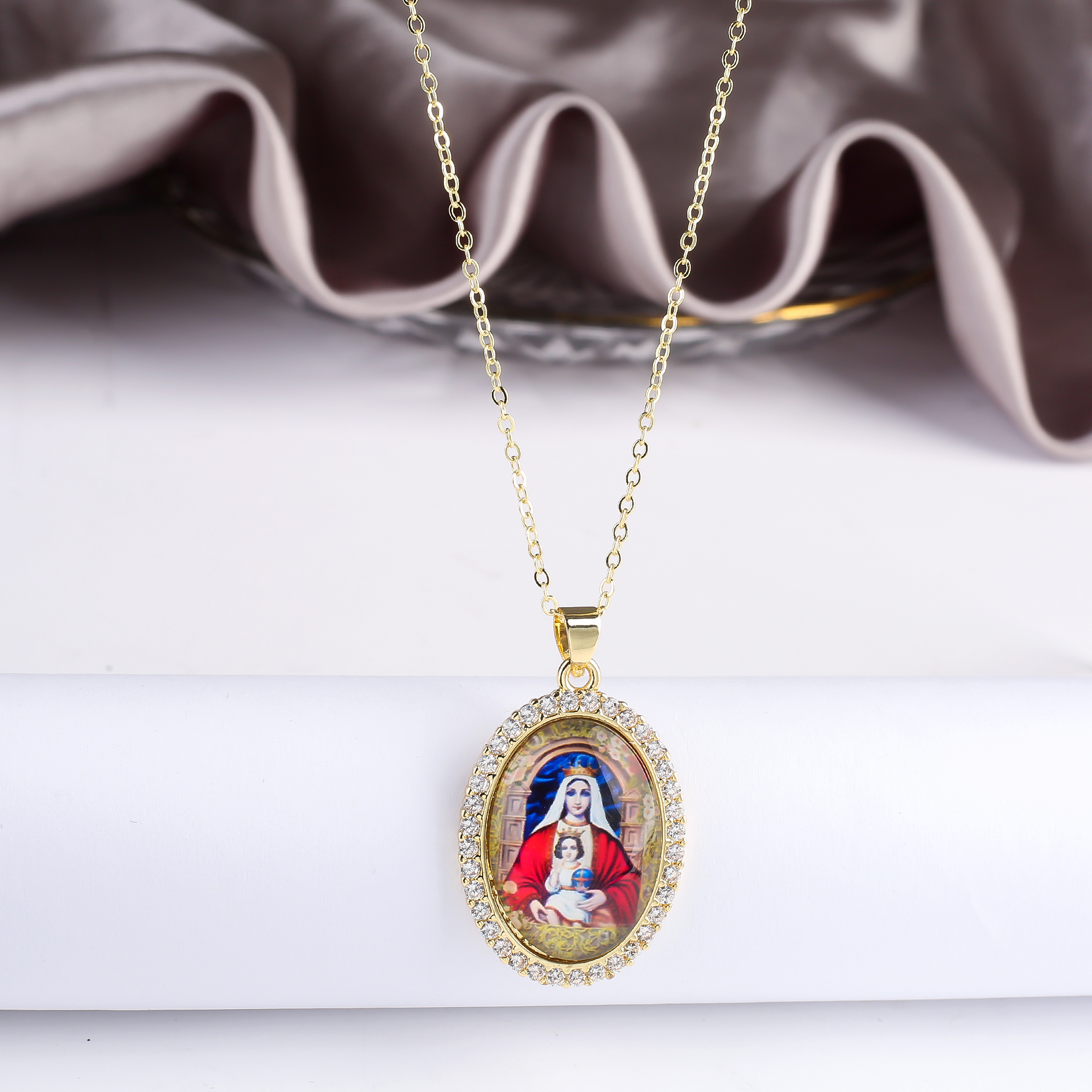 Hot Sale Virgin Mary and Child - огляд і ціна Men'S Accessories Jewelry Sale